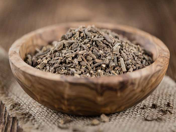 beneficios y contraindicaciones de la raíz de valeriana